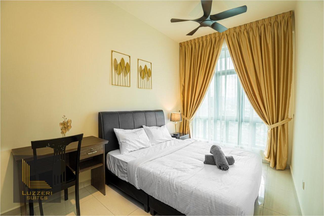 Legasi Kampung Baru Guesthouse Куала-Лумпур Экстерьер фото